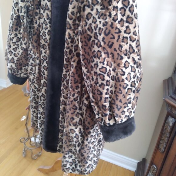 Apropos Two-sided Winter Coat, Apropos Canada, Size - M - Picture 7 of 8